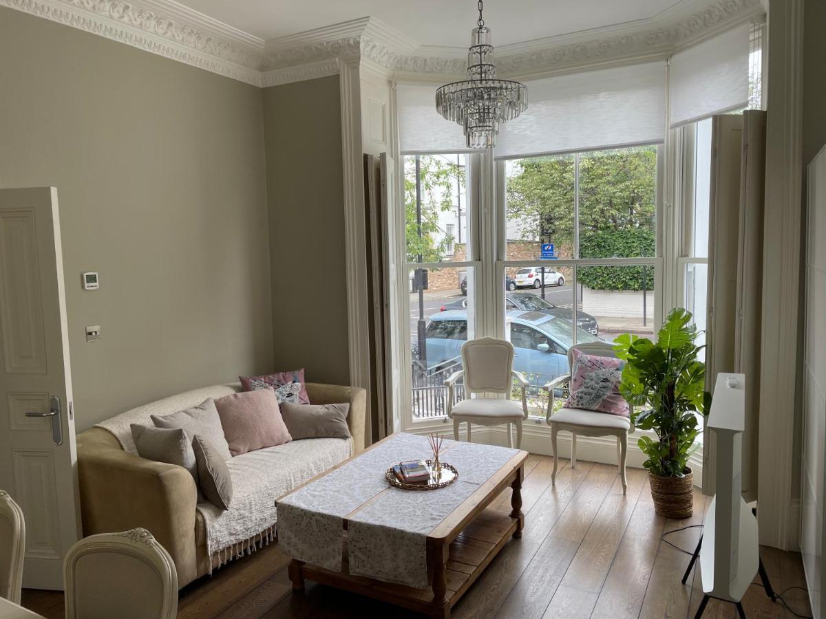 Stylish 3-Bedroom Flat In Kensington Londen Buitenkant foto