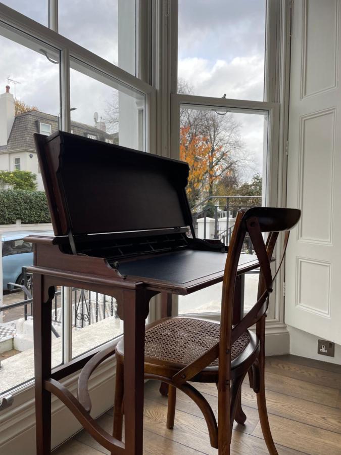 Stylish 3-Bedroom Flat In Kensington Londen Buitenkant foto